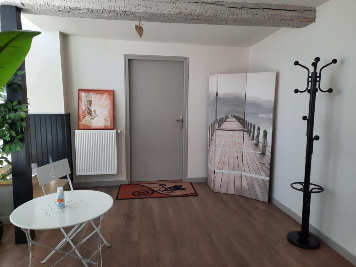 Grand Appartement Tout Confort Proche De Chambord Saint-Claude-de-Diray 외부 사진