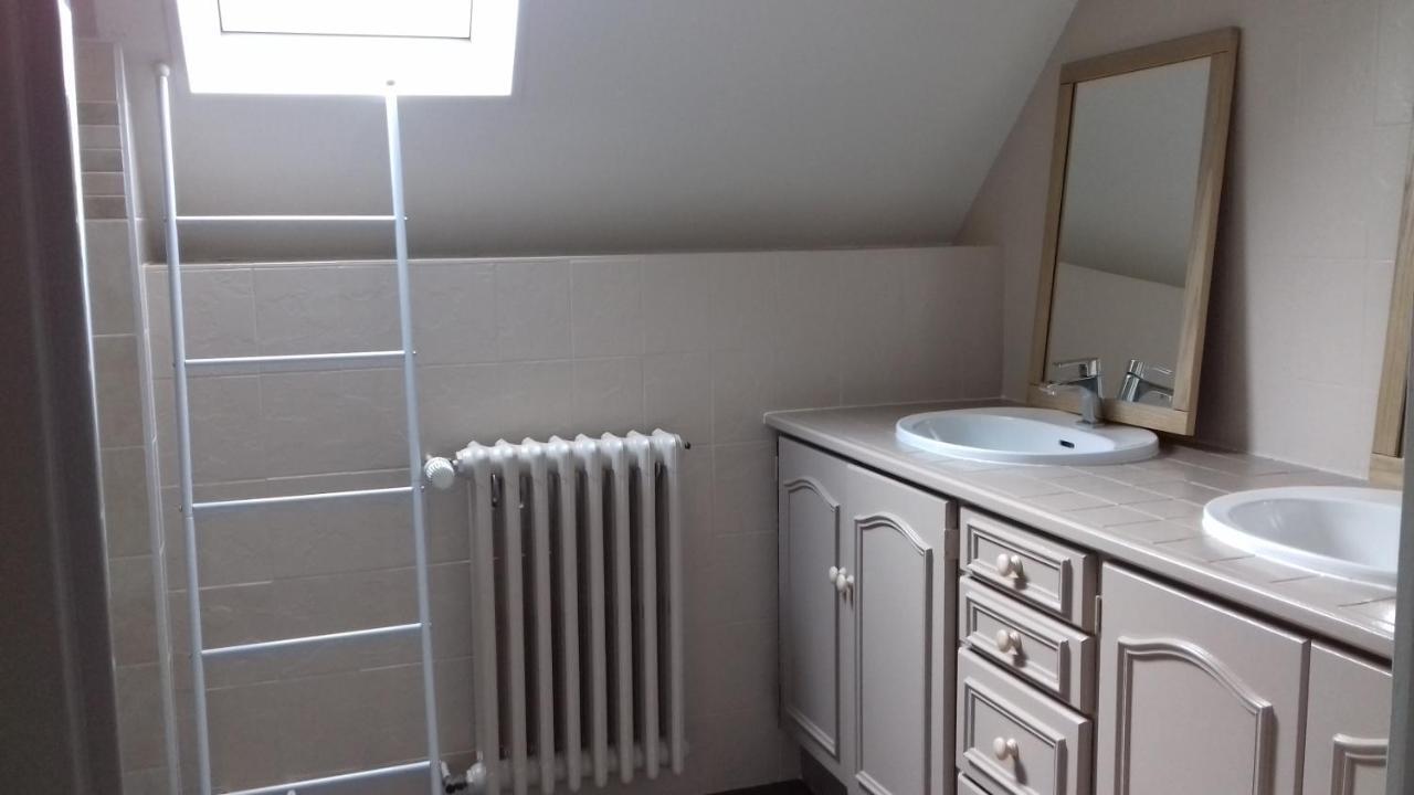 Grand Appartement Tout Confort Proche De Chambord Saint-Claude-de-Diray 외부 사진